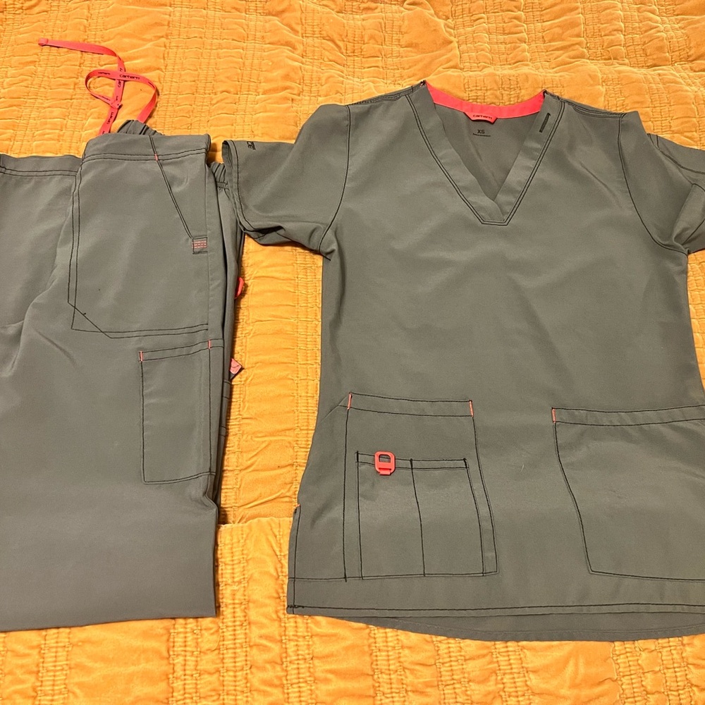 Carhartt Gray Women’s Scrub Set Smoke Free Home XS Tall